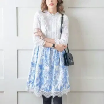 체스티 레이스 도킹 원피스 자수 꽃무늬 블루 화이트 0 사이즈