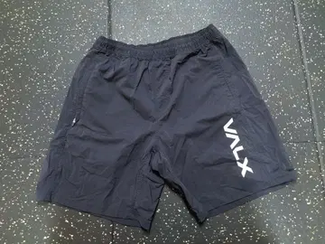 VALX 숏 팬츠 세트