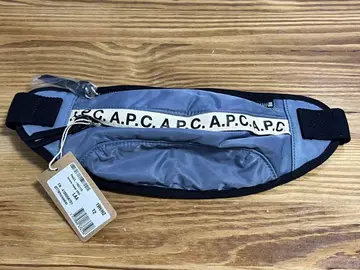 아페쎄 바디백 블루