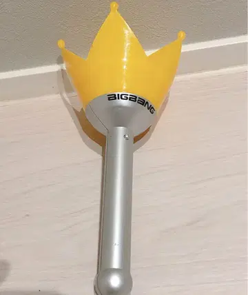 BIGBANG 응원봉 1세대 왕관형 노랑 컬러 정크