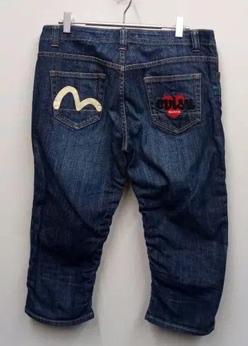 에비수 EVISU 하트 자수 크롭 스트레치 데님 팬츠