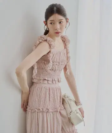Chico 셔링 탱크 + 셔링 플레어 스커트