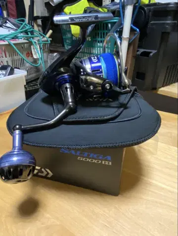 Daiwa SALTIGA 5000H 스피닝 릴