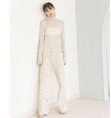 U by SPICK & SPAN 도트 자카드 니트 올인원