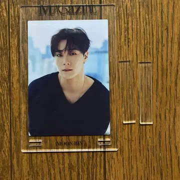 문빈 아크릴 스탠드 magazine moonbin