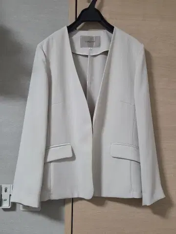 JUSGLITTY 워셔블 자켓