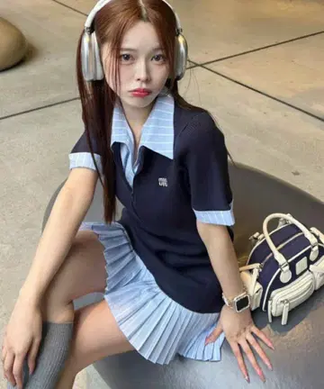 NICE CLAUP 반팔 플리츠 원피스