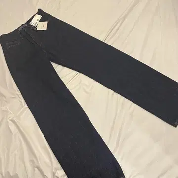JW ANDERSON 유니클로 스트레이트 데님 22