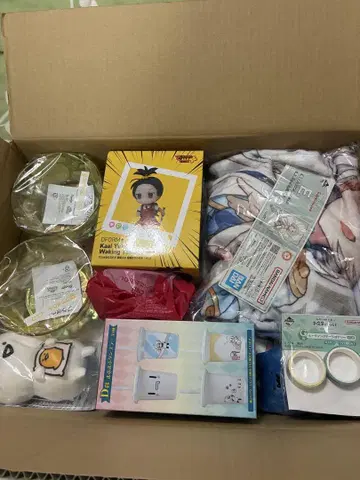 장르 무관 굿즈 묶음 판매