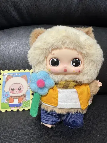 Nora 봉제 인형 후드 부착 꽃, 키링