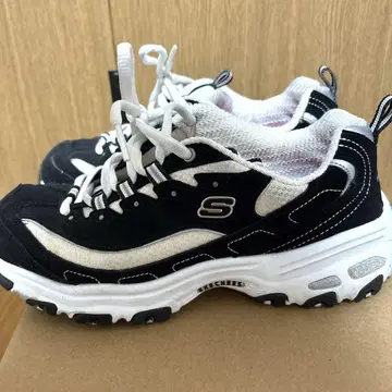 스케쳐스 디라이트 23.5cm