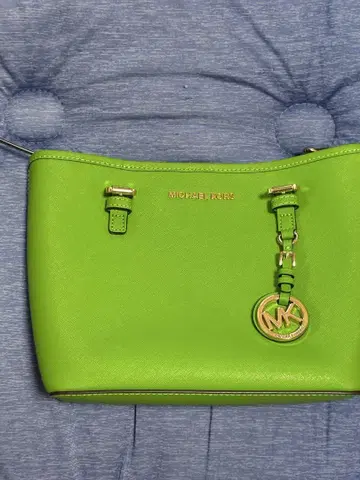 MICHEAL KORS 그린 숄더백
