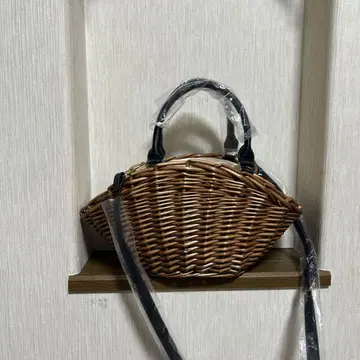 브라운 바스켓백