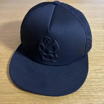 Russeluno 메쉬 백 캡 블랙
