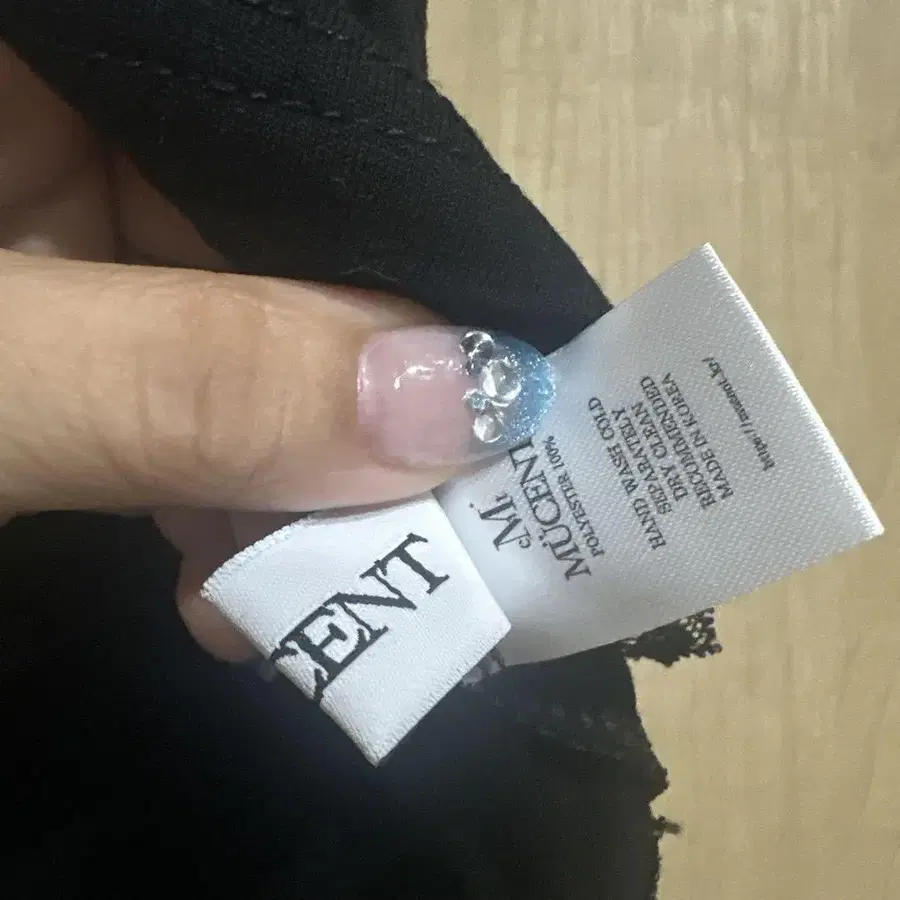 4번째 상품 이미지