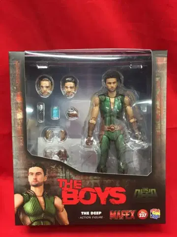 메디콤 토이 MAFEX THE DEEP 237