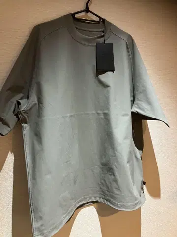 정가 11000엔 새상품 다이와 피어39 다이와 피어 티셔츠 밑단 코드