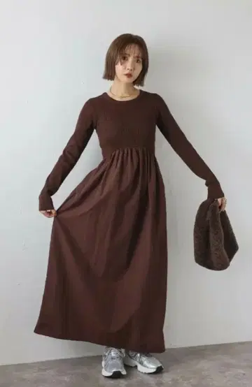 다나카 리나 씨 콜라보 니트 원피스