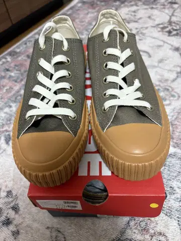 CONVERSE ALL STAR 카키 로우 컷 스니커즈