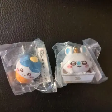 쿠라스시 하치와레 모몽가 피규어 키링 2개 세트