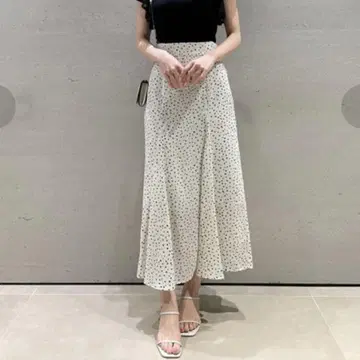 스나이델 SNIDEL 미사용 새상품 택 포함 도트 프린트 머메이드 스커트