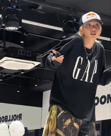 GAP 긴팔 티셔츠