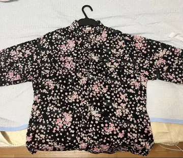 야간 벚꽃 벚꽃 무늬 반팔 셔츠 코로모 사쿠라