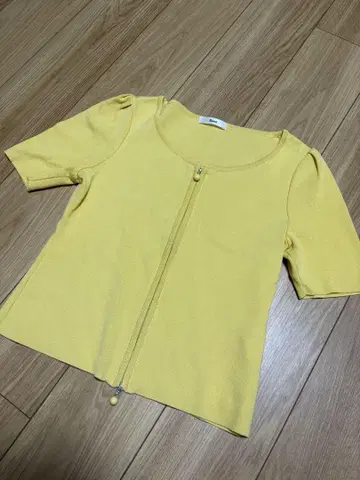 새상품급 르네 가디건 니트 38