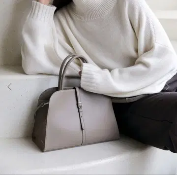 MONOROW 모노로우 BLANC LARGE BAG 에투프