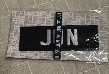 SEVENTEEN JUN 네임 배지 러버 밴드