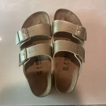 BIRKENSTOCK Arizona / 애리조나 빌고 플로우 골드