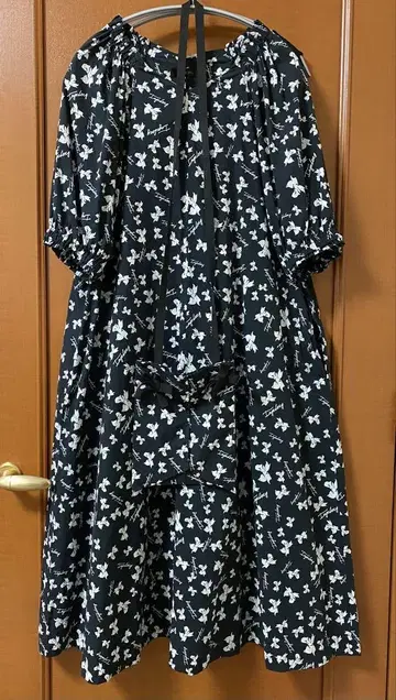 잉게보그 리본과 로고 pt 미니백 포함 원피스 블랙 프리