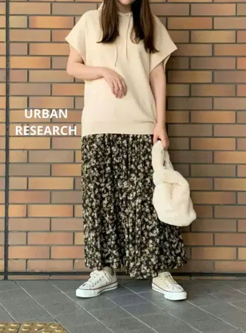 URBAN RESEARCH 슬리브리스 루즈 후디