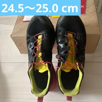 트레일 러닝화 Vibram 밑창 블랙/옐로우 컬러 몬츄라 트레일 신발