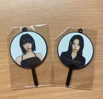 체원 사쿠라의 미니! 부채입니다! 르세라핌