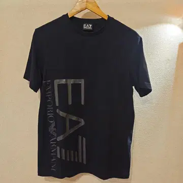 EA7 Emporio Armani 블랙 티셔츠