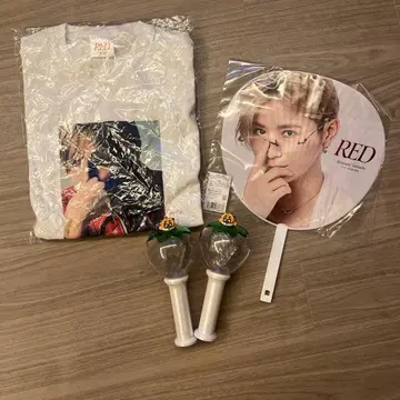 야마다 료스케 RED 티셔츠, 부채, 라이트 스틱 세트