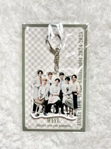 WEST. 아크릴 키링 패밀리 클럽 스토어 앰버서더