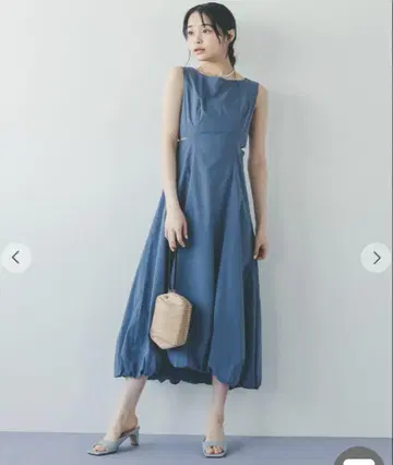 릴리안 캐럿 허리 오픈 벌룬 원피스