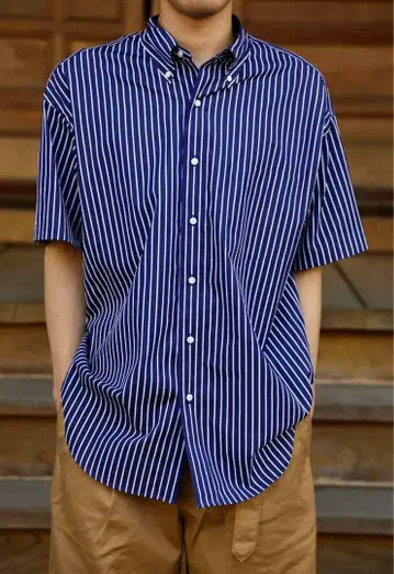 그라프페이퍼 토마스매슨 S/S B.D 박스 셔츠
