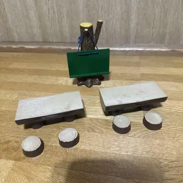 초기 실바니안 패밀리 가구 학교 숲의 학교