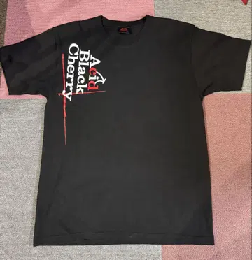 Acid Black Cherry 티셔츠 2015 프리 라이브
