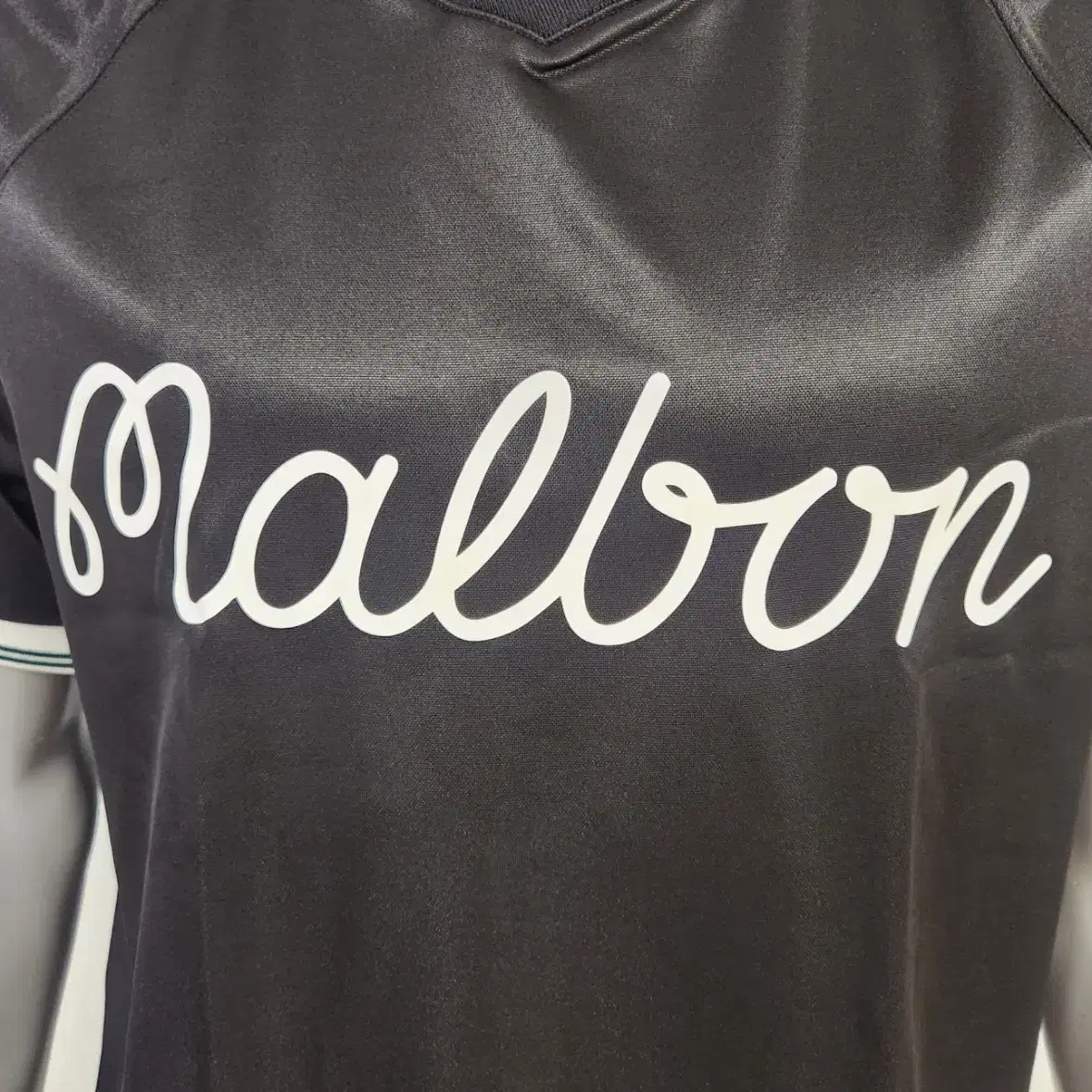 Malbon■[MALBON 6451] Dosan Graphic T-shirt■送料込 新品未開封品】Gap × Malbon ロゴ グラフィックTシャツ XL