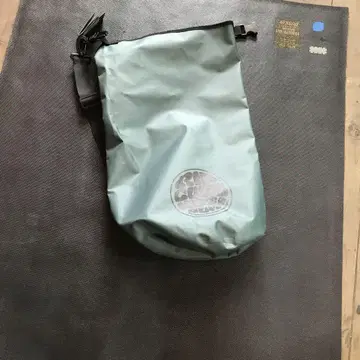 Rip Curl 립 컬 드라이 백 서핑용 민트 그린