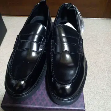 PATRICK COX 블랙 로퍼 36