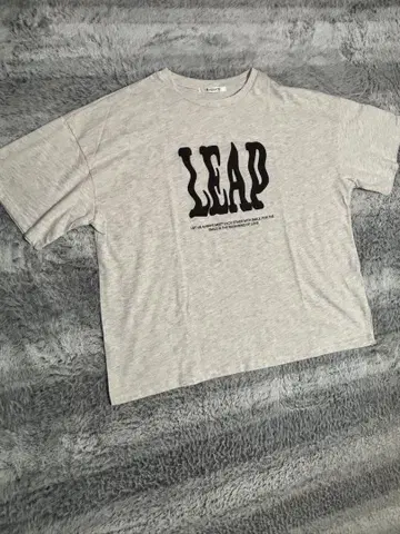 RADIATE LEAP 프린트 반팔 티셔츠 F 사이즈