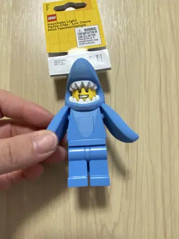 새상품! 레고 키 라이트 샤크 가이 LEGO 키링 상어 남자 레고랜드