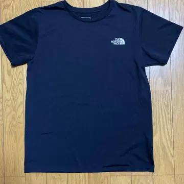 THE NORTH FACE 블랙 티셔츠 L 사이즈