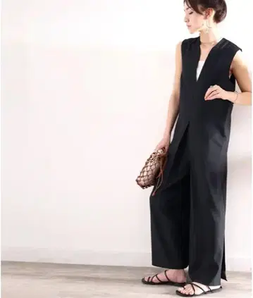클래식 엘프 블랙 올인원 S 사이즈