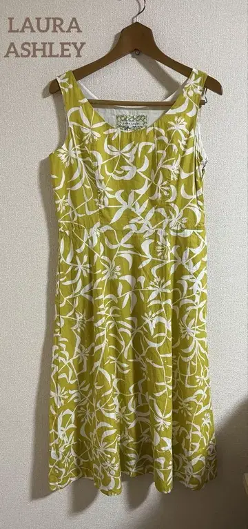 LAURA ASHLEY 보태니컬 무늬 원피스 꽃무늬 빅 패턴 11호
